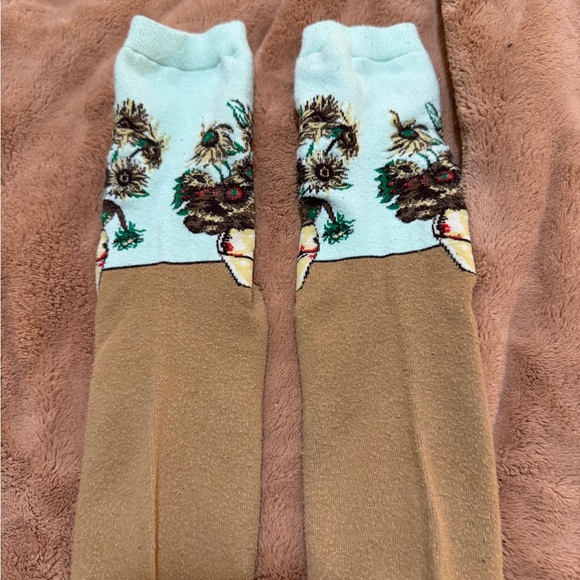 Van Gosh Sunflowers Painting Artistic Floral Socks - Picture 6 of 6
